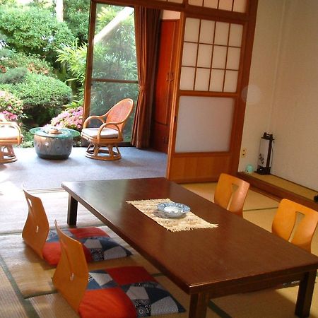 Ureshino Onsen Shoen Hotel ภายนอก รูปภาพ